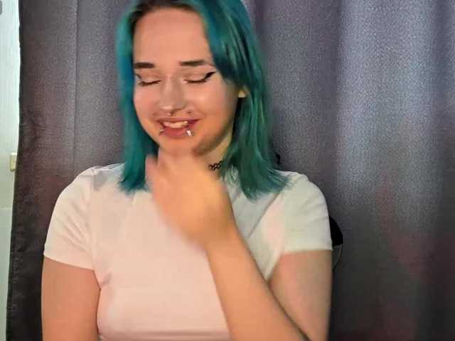 CatherynDowns live cam on BongaCams
