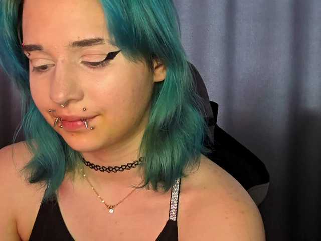 CatherynDowns live cam on BongaCams