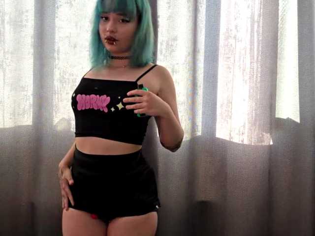 CatherynDowns live cam on BongaCams