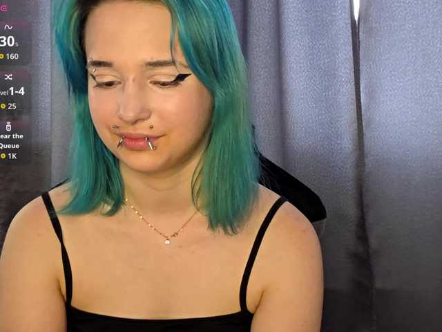 CatherynDowns live cam on BongaCams