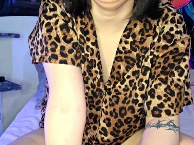 CatherynDowns's BongaCams show and profile