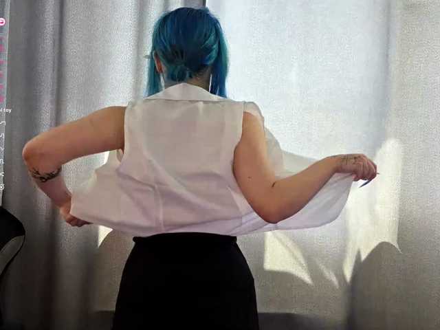 CatherynDowns live cam on BongaCams