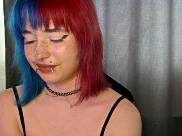 CatherynDowns live cam on BongaCams