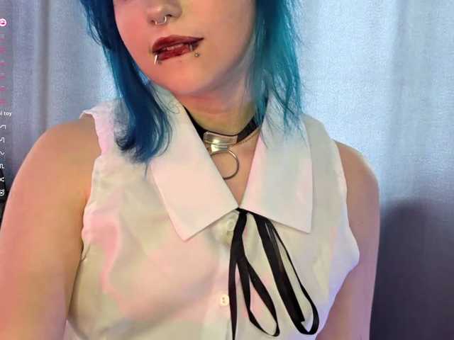 CatherynDowns live cam on BongaCams