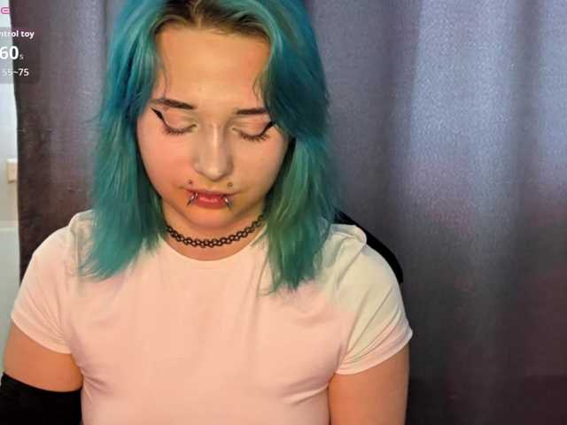 CatherynDowns live cam on BongaCams