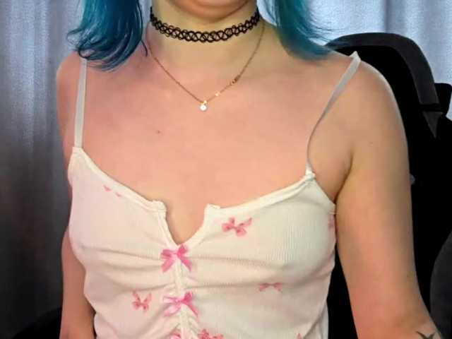 CatherynDowns live cam on BongaCams