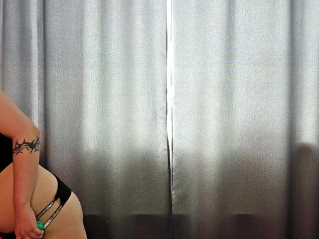 CatherynDowns live cam on BongaCams