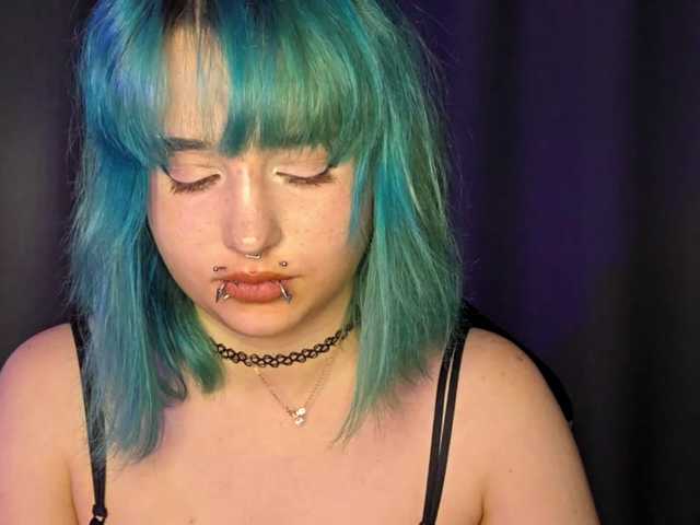 CatherynDowns live cam on BongaCams