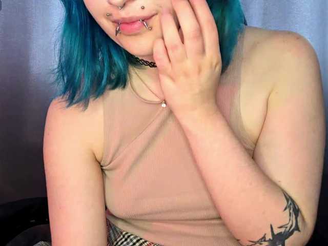 CatherynDowns live cam on BongaCams