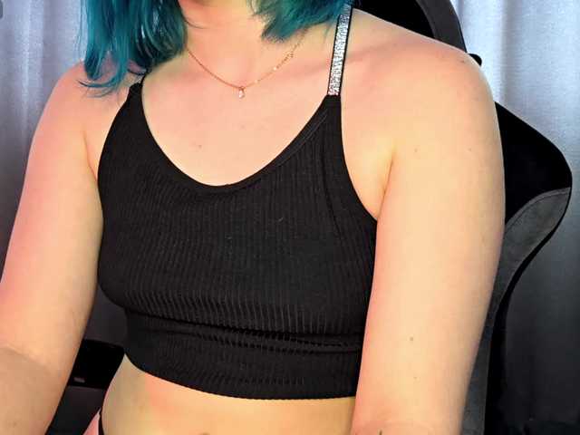 CatherynDowns live cam on BongaCams