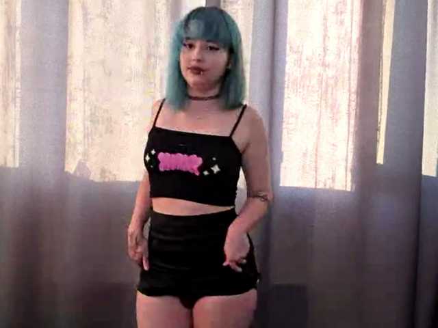 CatherynDowns live cam on BongaCams