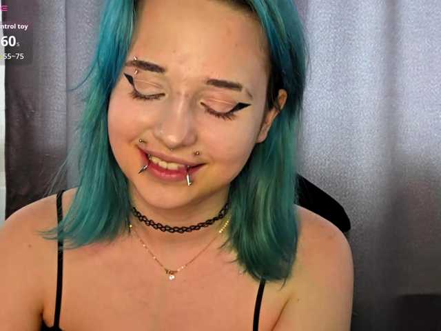 CatherynDowns live cam on BongaCams