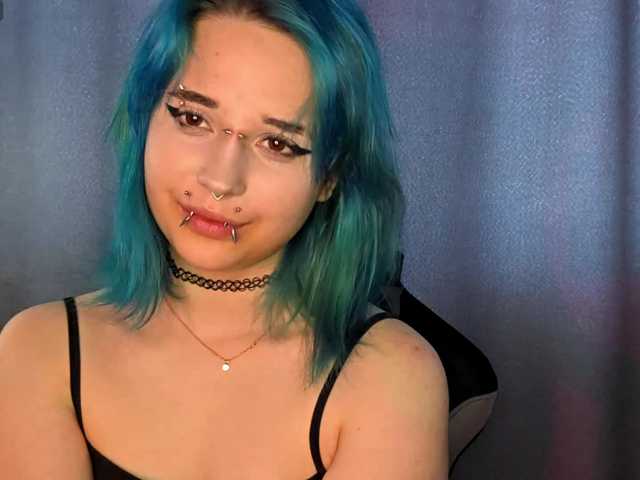 CatherynDowns live webcam show