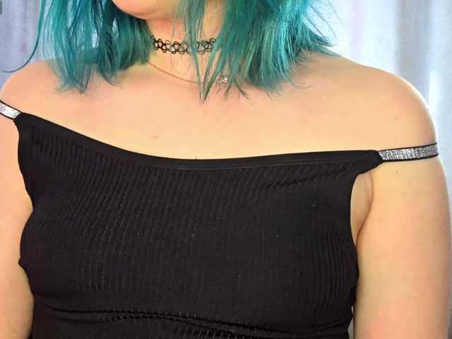 CatherynDowns live cam on BongaCams