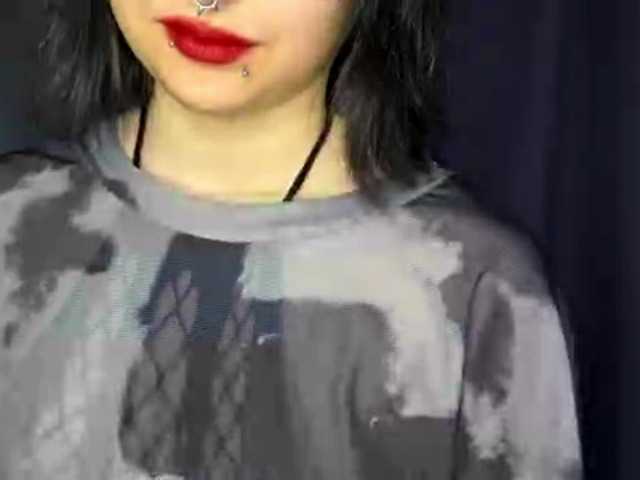 CatherynDowns's BongaCams show and profile