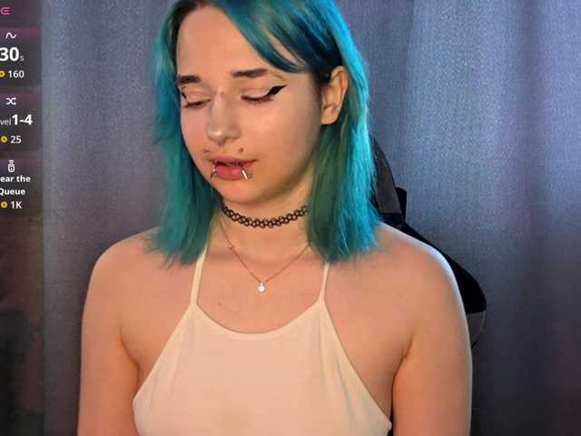 CatherynDowns live cam on BongaCams