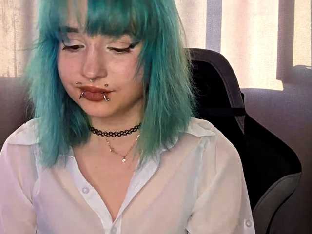 CatherynDowns live cam on BongaCams
