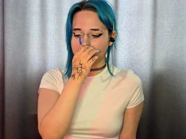 CatherynDowns live cam on BongaCams