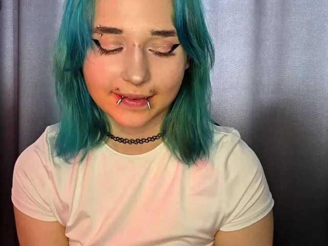 CatherynDowns live cam on BongaCams