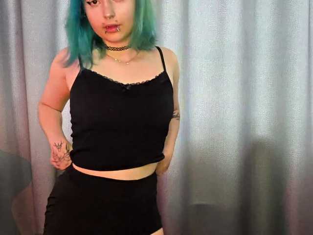 CatherynDowns live cam on BongaCams