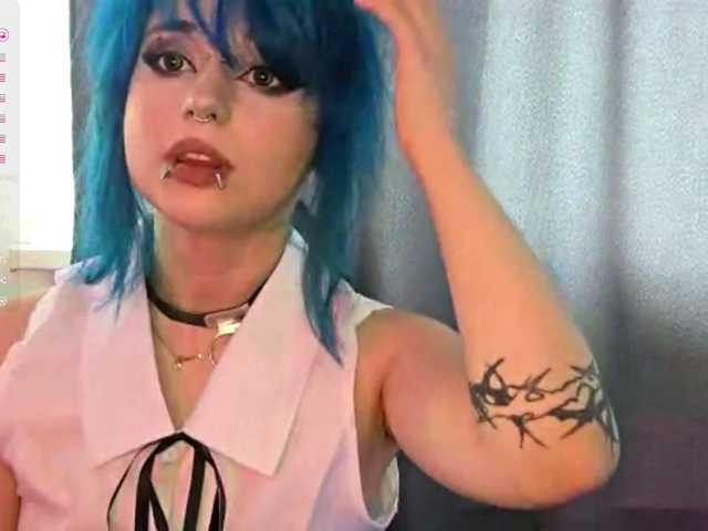 CatherynDowns live cam on BongaCams