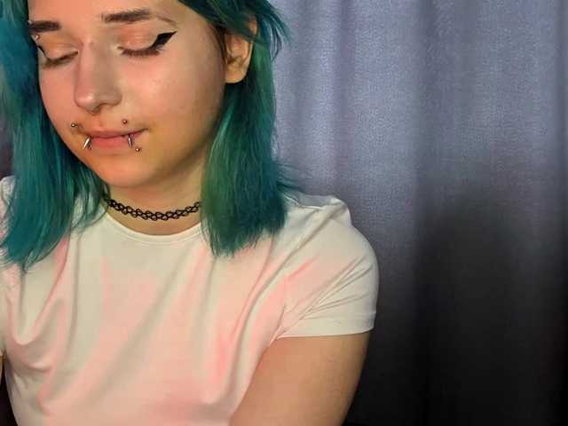 CatherynDowns live cam on BongaCams