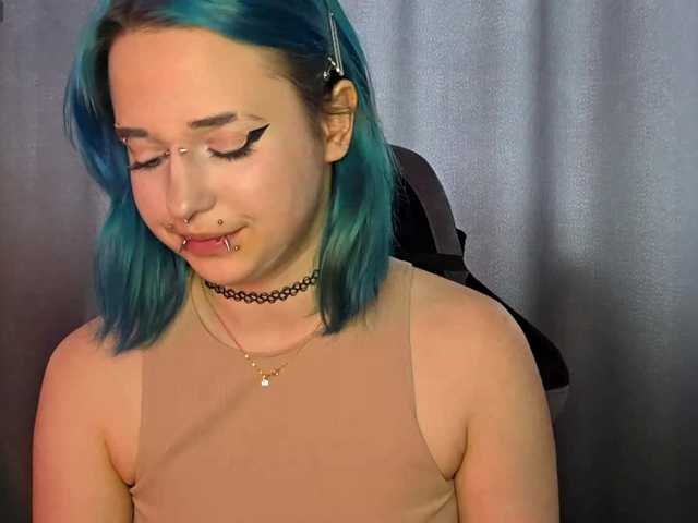 CatherynDowns live cam on BongaCams