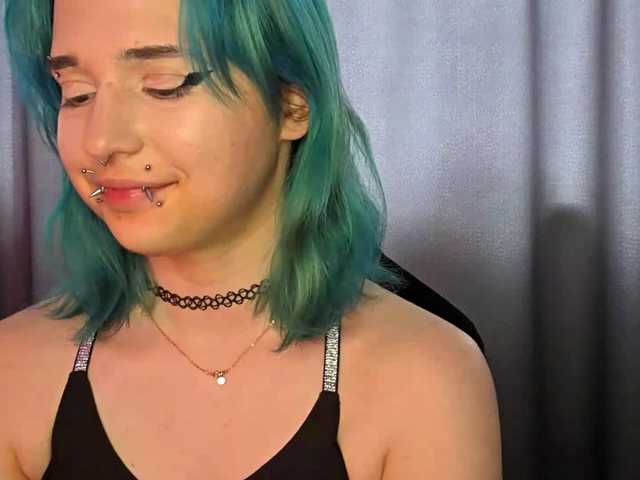 CatherynDowns live cam on BongaCams