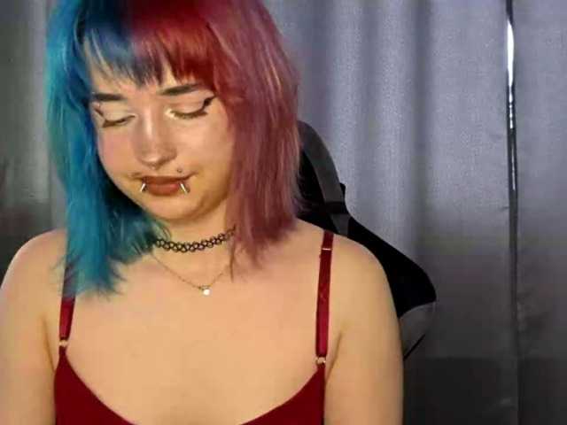 CatherynDowns live cam on BongaCams