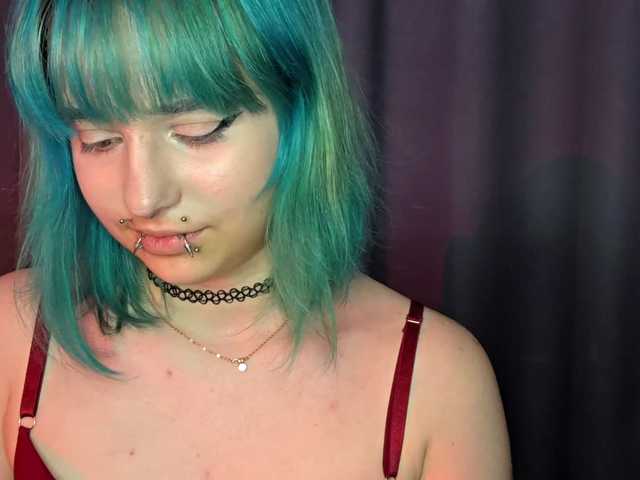 CatherynDowns live cam on BongaCams