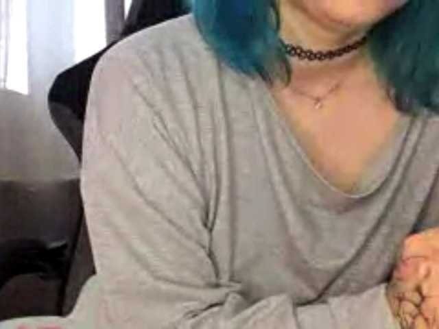 CatherynDowns live webcam show