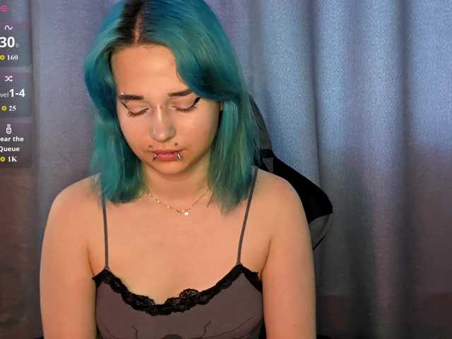 CatherynDowns live cam on BongaCams