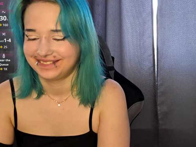 CatherynDowns live cam on BongaCams