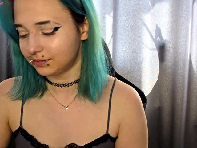 CatherynDowns live cam on BongaCams