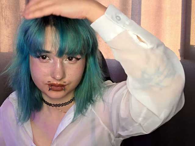 CatherynDowns live cam on BongaCams