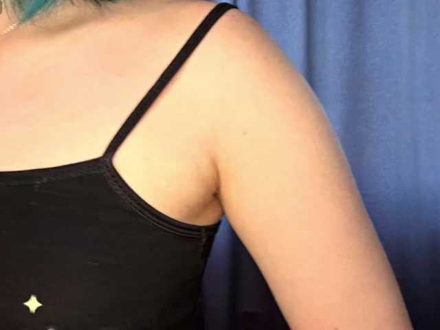 CatherynDowns live webcam show