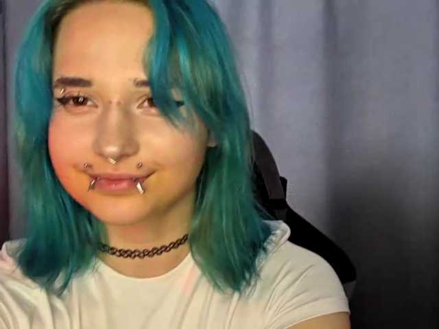 CatherynDowns live cam on BongaCams