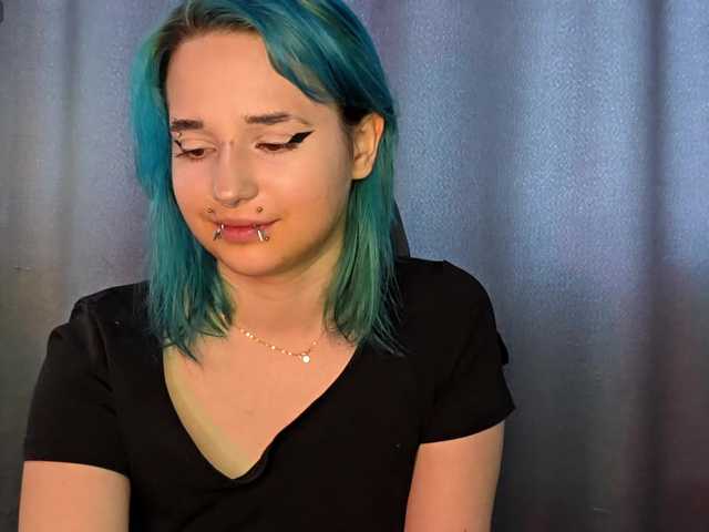 CatherynDowns live cam on BongaCams
