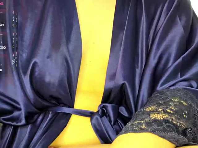 CatherynDowns live cam on BongaCams