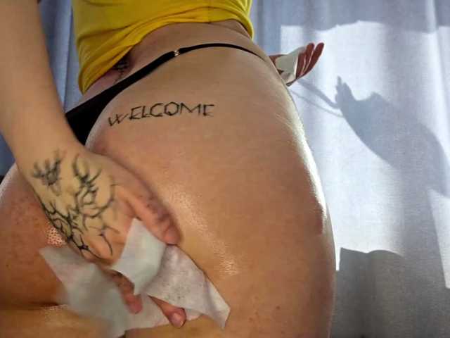 CatherynDowns live cam on BongaCams