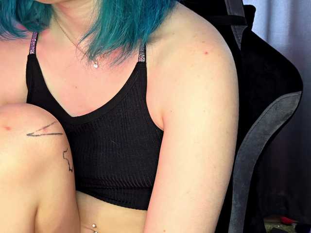 CatherynDowns live cam on BongaCams