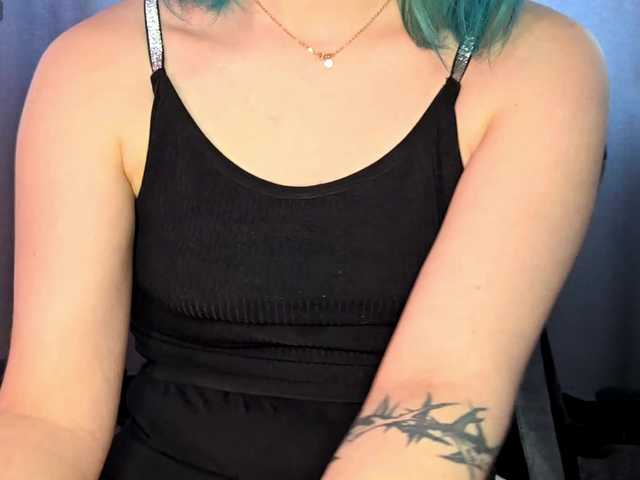 CatherynDowns live cam on BongaCams