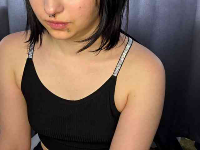 Model: CatherynDowns
