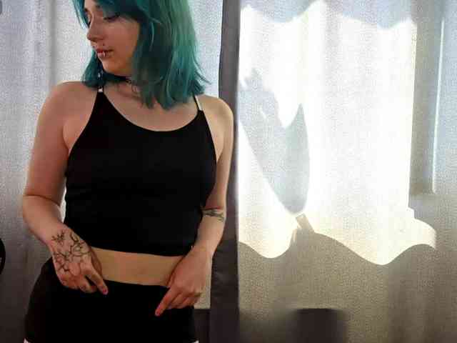 Model: CatherynDowns
