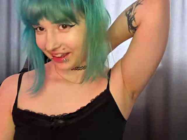Model: CatherynDowns