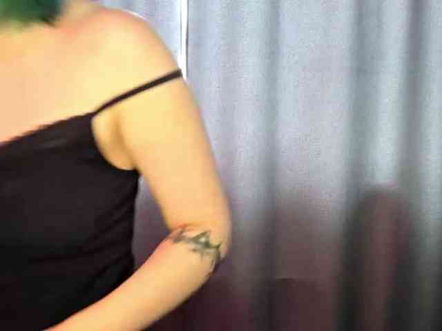 Model: CatherynDowns