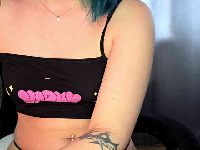 Model: CatherynDowns