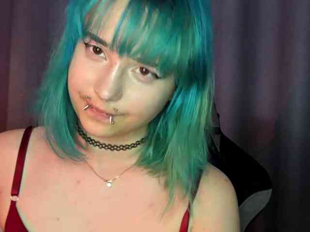 Model: CatherynDowns