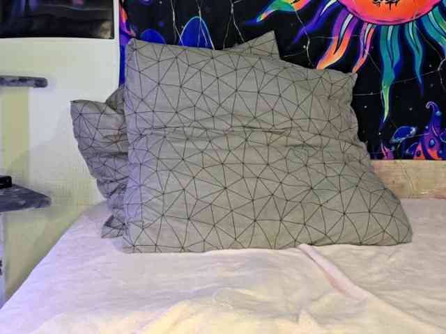 CatherynDowns webcam