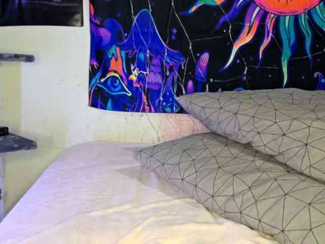 CatherynDowns webcam